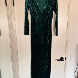 Forever 21 Deep Green Velvet Long Sleeve Dress